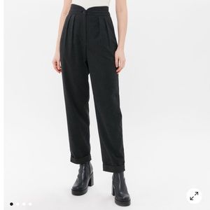 Tapered pants
